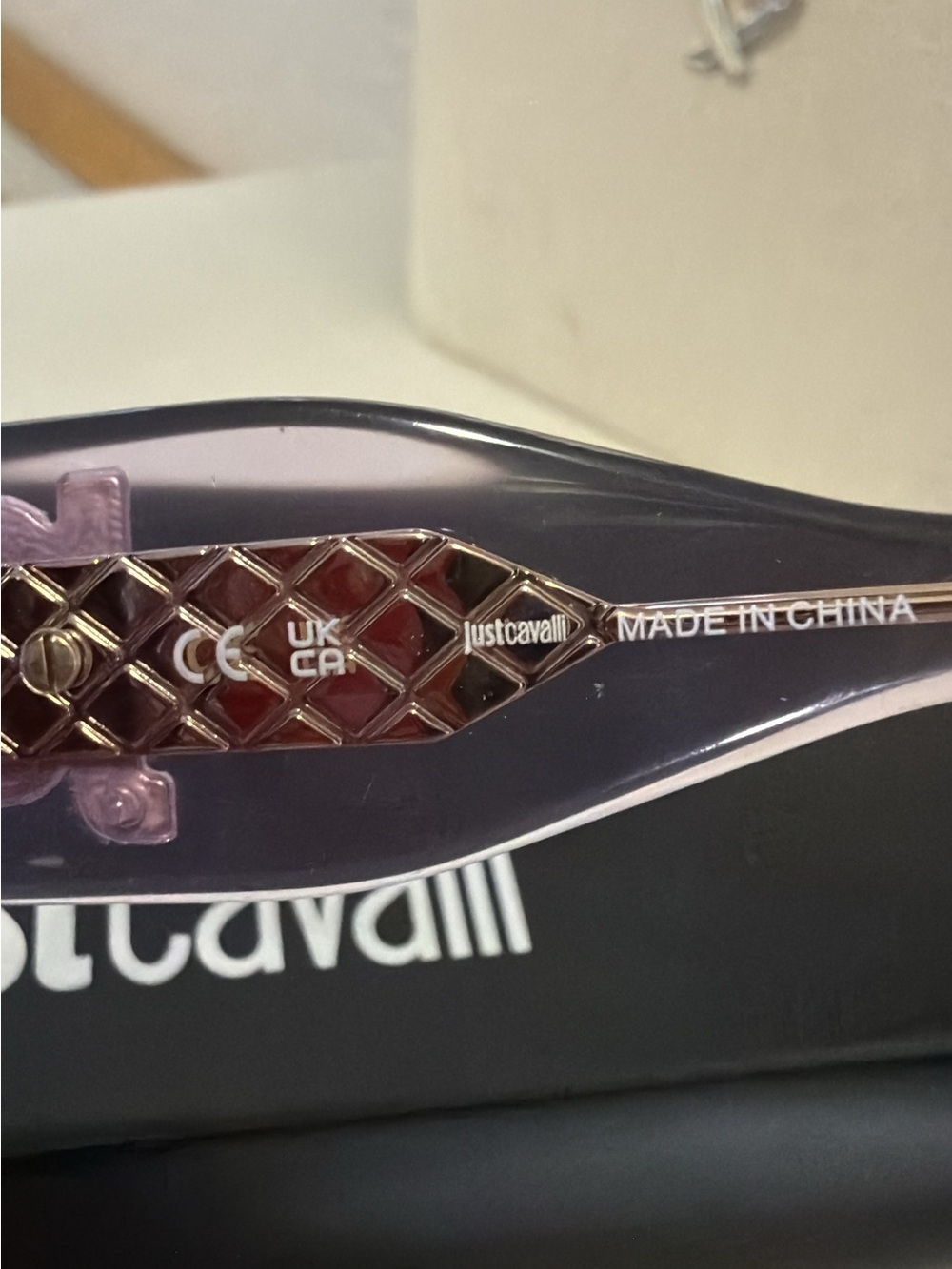 Just Cavalli SJC020 sunglasses in transparent violet brand new with case - Picture 4 of 8